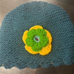 Kids Knitted Beanie with Flower Accent. Brand new